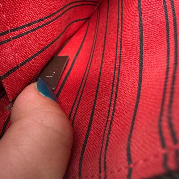 💎✨Wristlet ✨💎 Louis Vuitton Wristlet / Pouchette - Picture 9 of 10